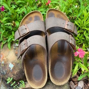 women’s arizona birkenstock’s